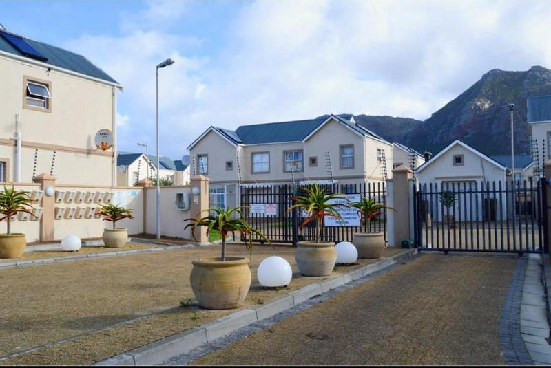 To Let 3 Bedroom Property for Rent in Costa Da Gama Western Cape